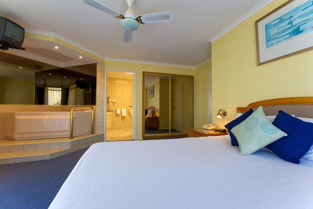 Bannisters Port Stephens Hotel Soldiers Point Exterior photo